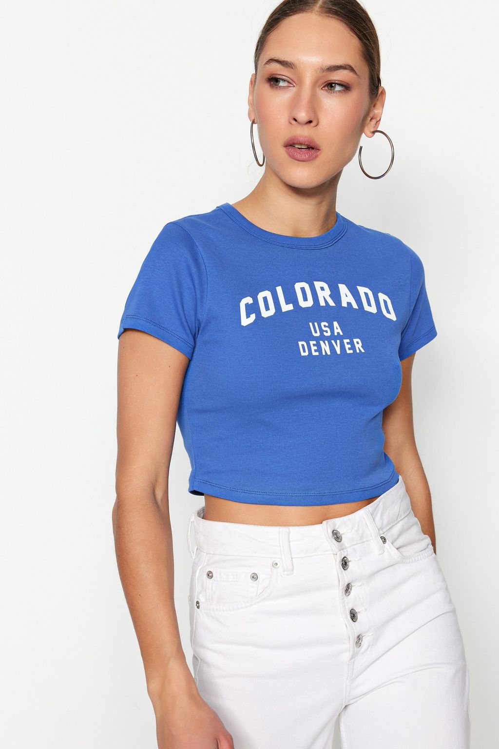 TRENDYOLMILLA Antrasit %100 Pamuk Slogan Bask?l? Fitted/Vucuda Oturan Crop Esnek Orme T-Shirt TWOSS23TS00101 фото 4