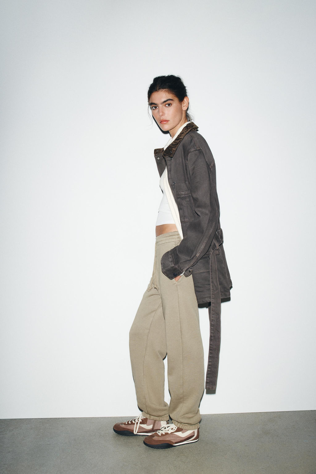 WASHED EFFECT FLEECE JOGGERS - Zara фото 4