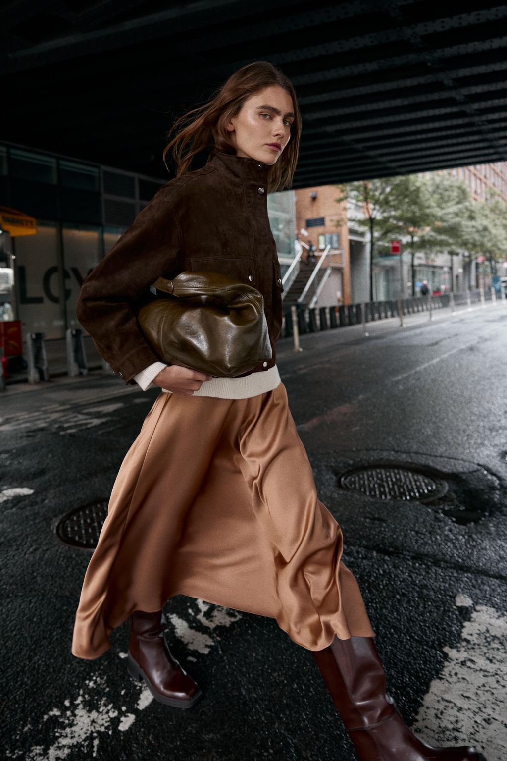SATIN MIDI SKIRT - Zara фото 2