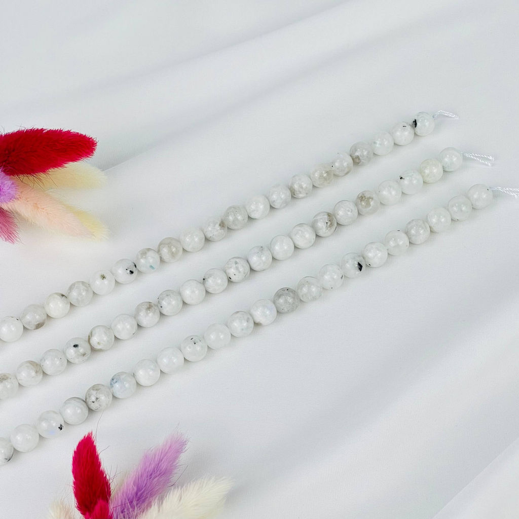 Бусины для украшений из Лунного камня с включением Турмалина(38 бусин) 38 см