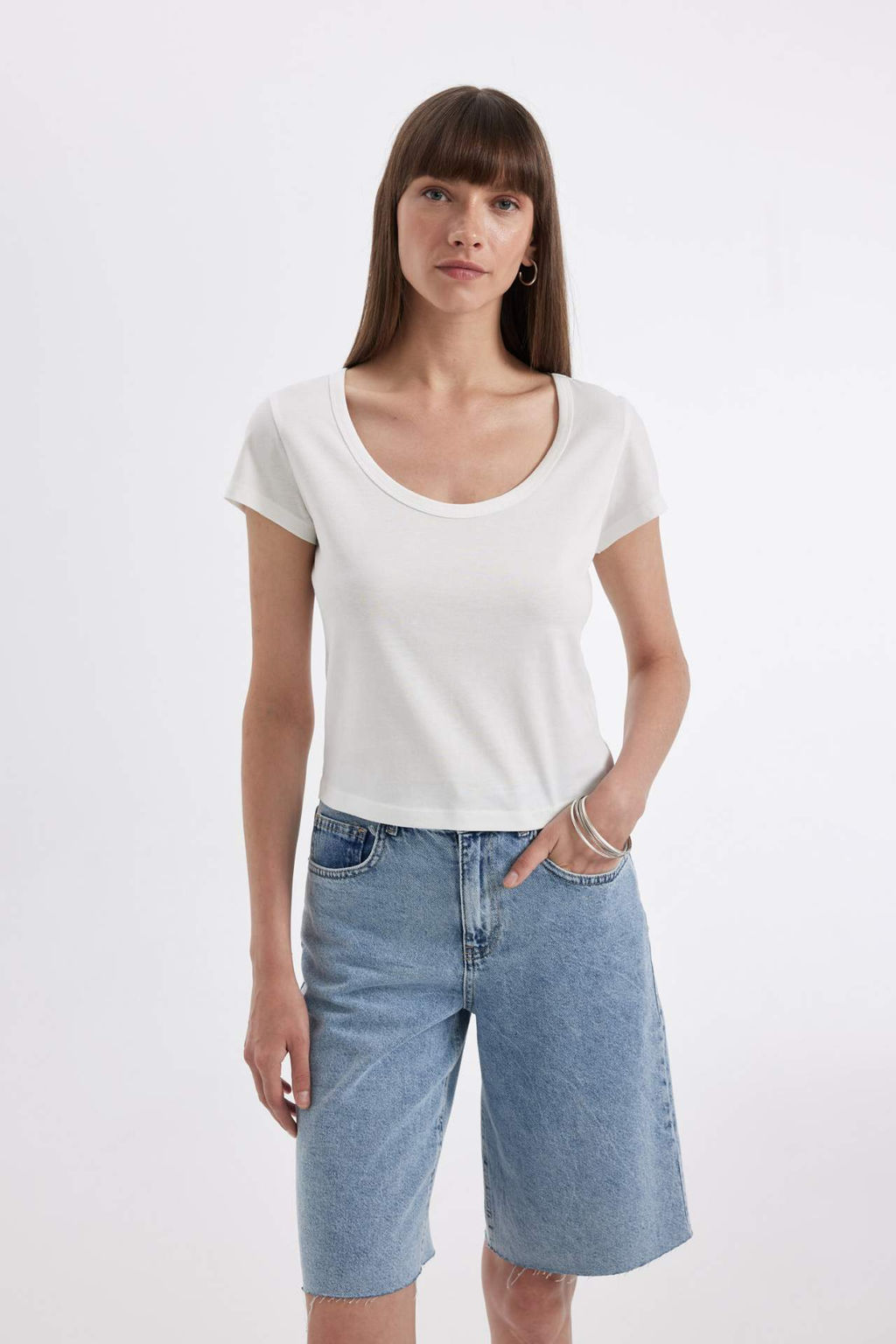 Regular Fit Bisiklet Yaka Penye Basic K?sa Kollu Tisort - Defacto фото 2