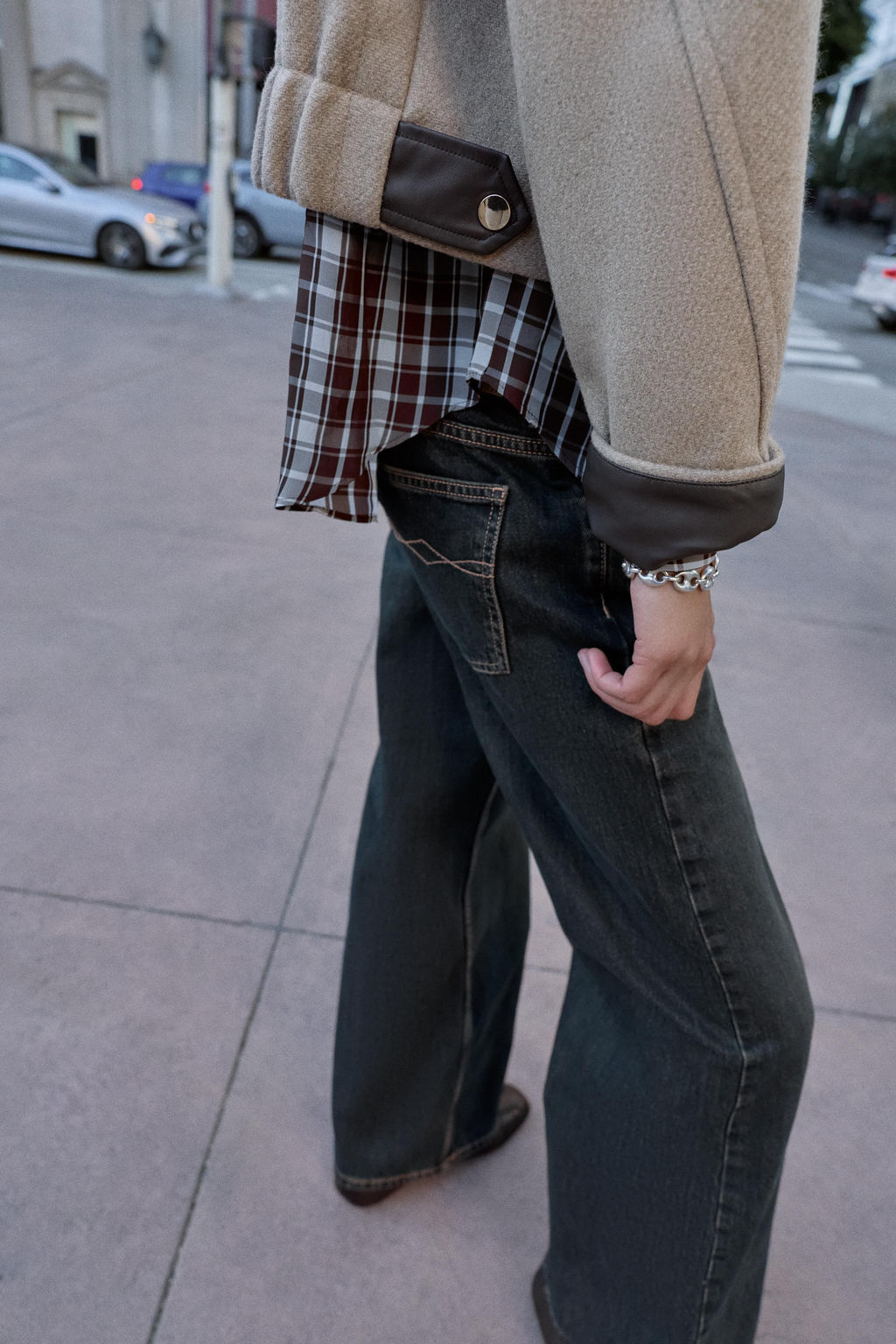 FAUX SUEDE STRAIGHT-LEG TROUSERS - Zara фото 28