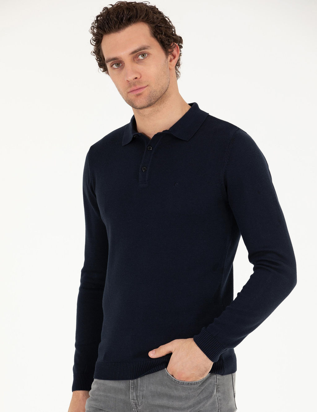 Базовый трикотажный свитер узкого кроя темно-синего цвета с воротником-поло - Cacharel фото 3