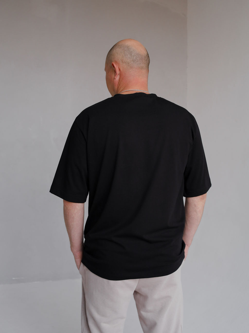 Футболка овер NZB unisex, черная - Inzibe фото 3