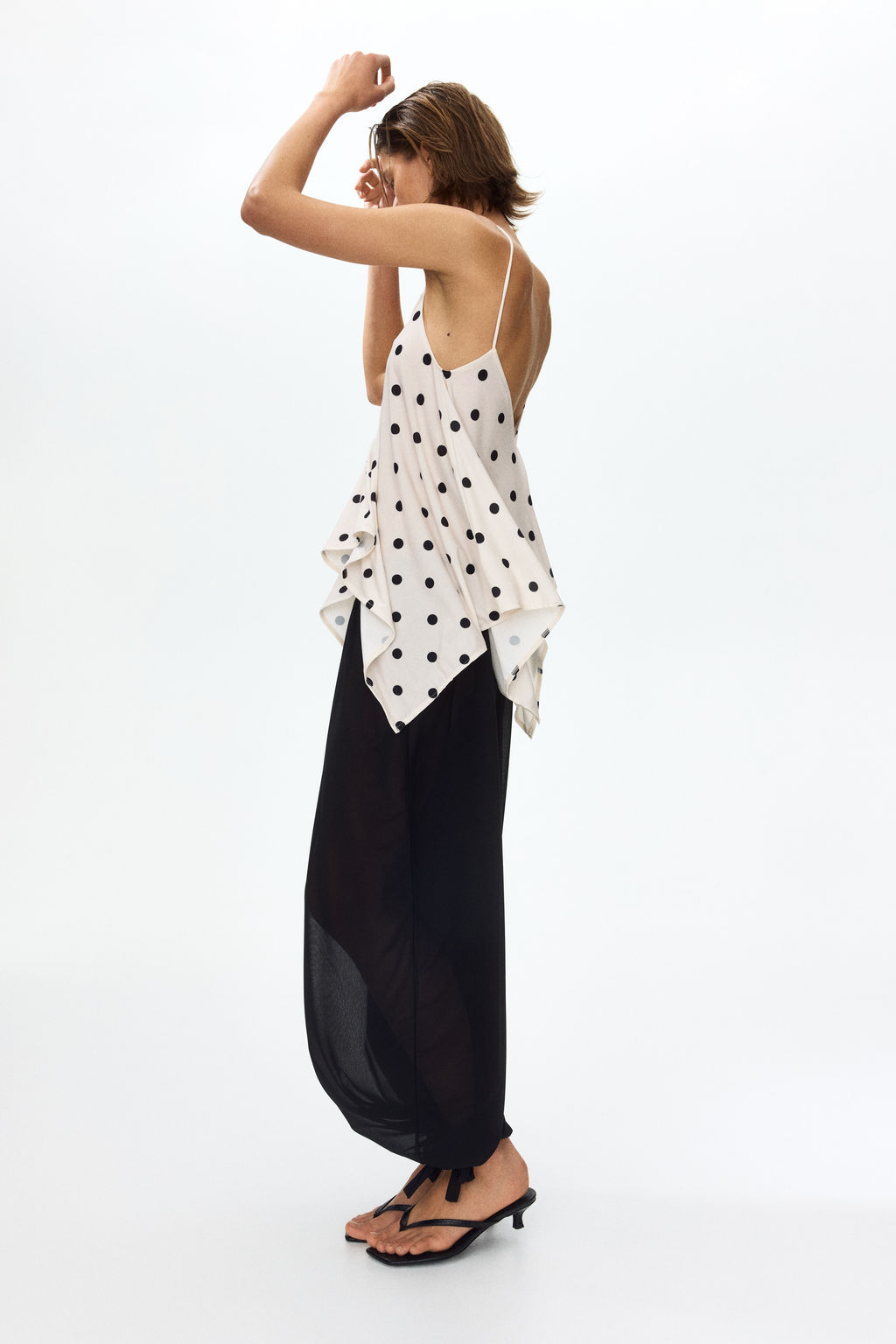 Top de corte holgado con tirantes espagueti - H&m фото 7