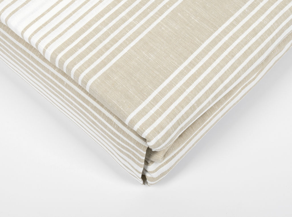 24С81-ШР/уп. 215*175 КПБ цв. 3 рис. 8 полоска белый с беж.