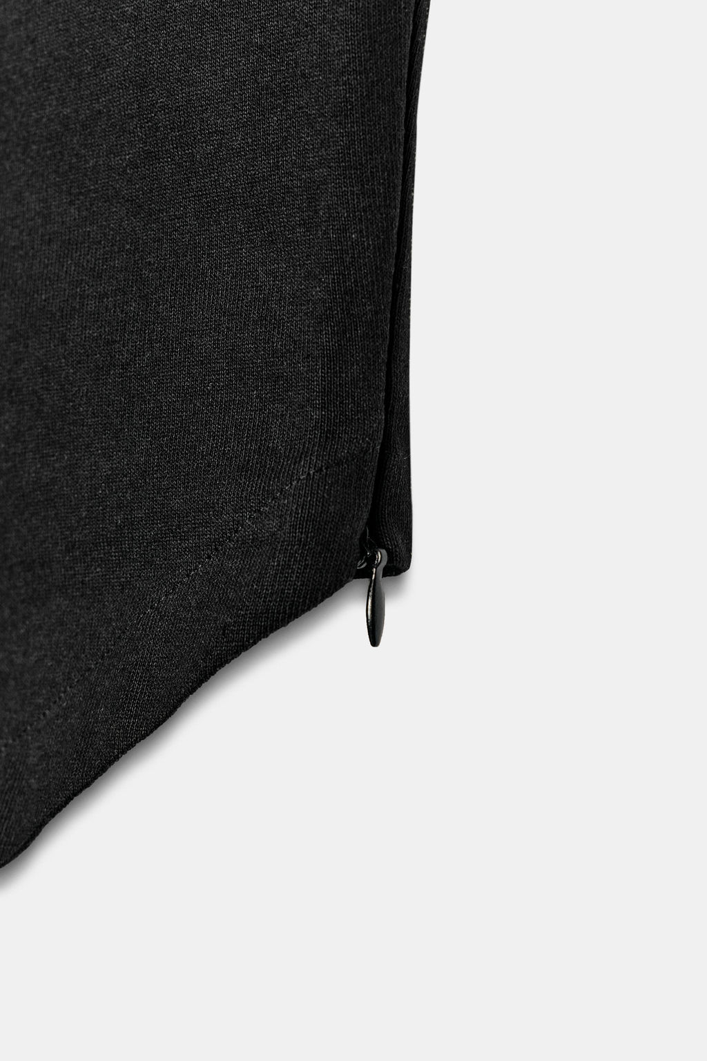 CAMISETA MANGA CORTA VOLANTES / Negro