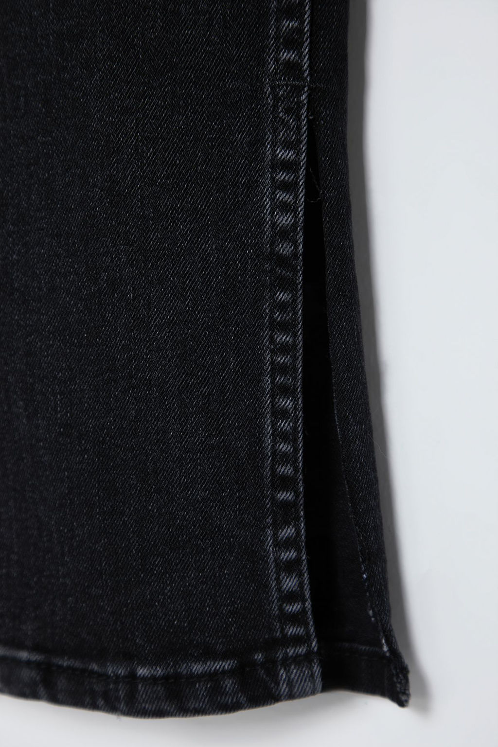 TRENDYOLMILLA Koyu Mavi Y?rtmacl? Super Yuksek Bel Slim Flare Jeans TWOSS22JE0643  фото 14