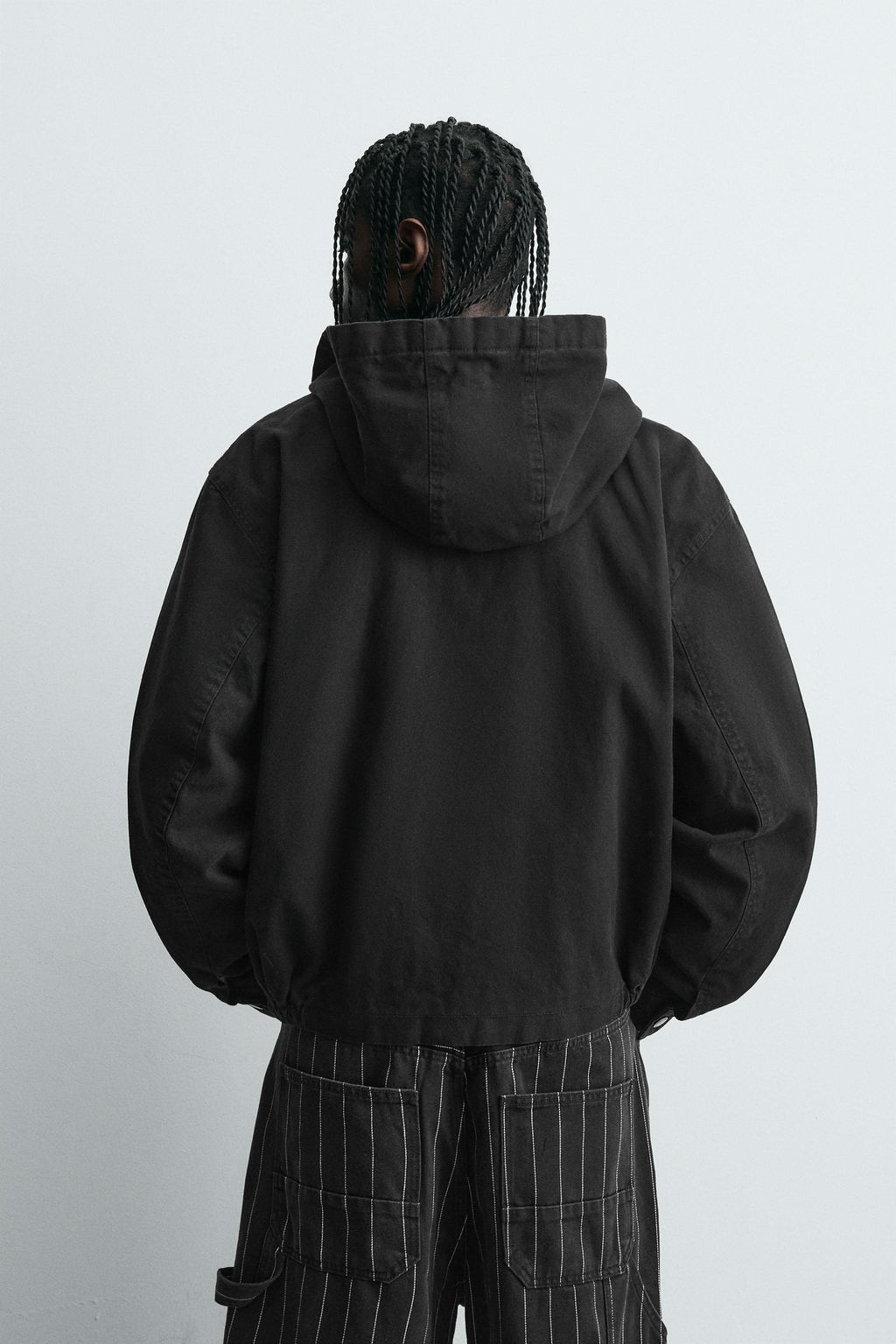 HOODED JACKET WITH FIREMAN CLASP