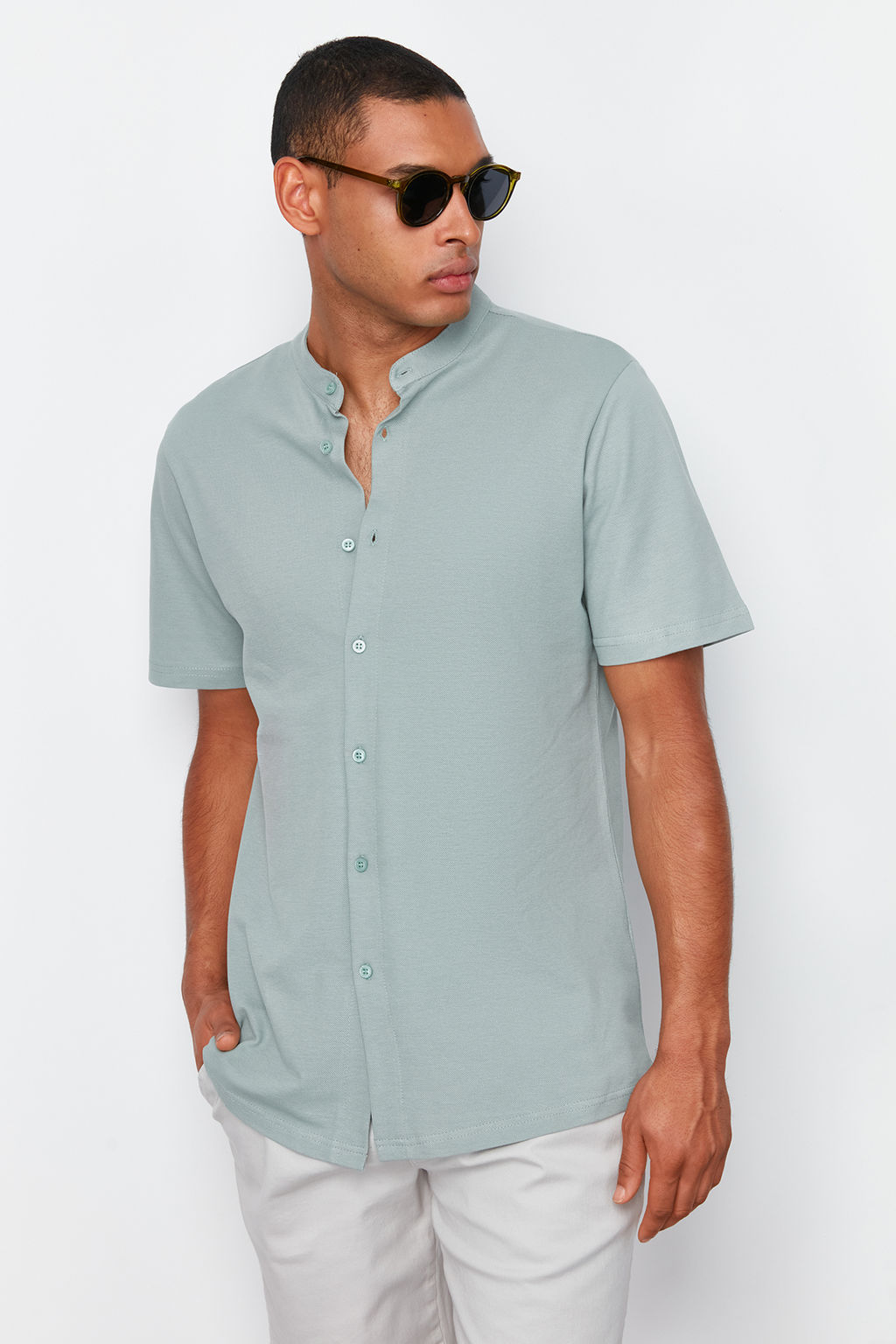 TRENDYOL MAN Siyah Slim Fit Hakim Yaka K?sa Kollu Orme Pike Yazl?k Gomlek TMNSS22GO0025 - Trendyolmilla фото 12