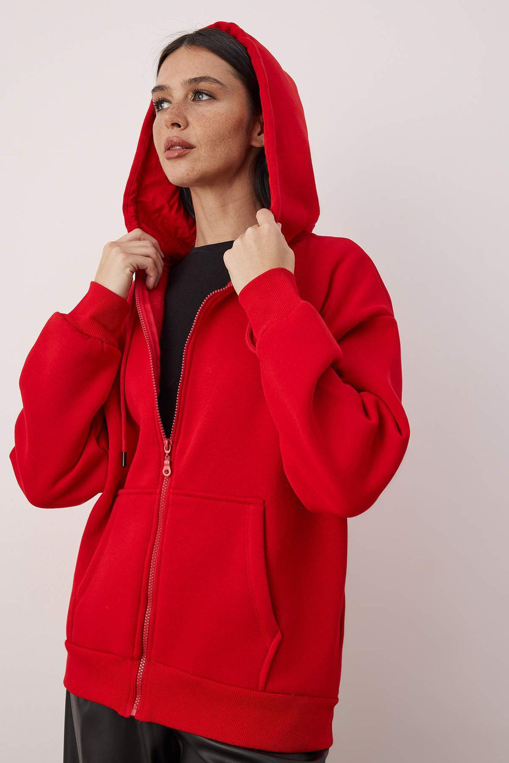 K?rm?z? Oversize/Rahat Kesim Fermuarl? Kal?n Ici Polarl? Orme Sweatshirt TWOAW24SW00188