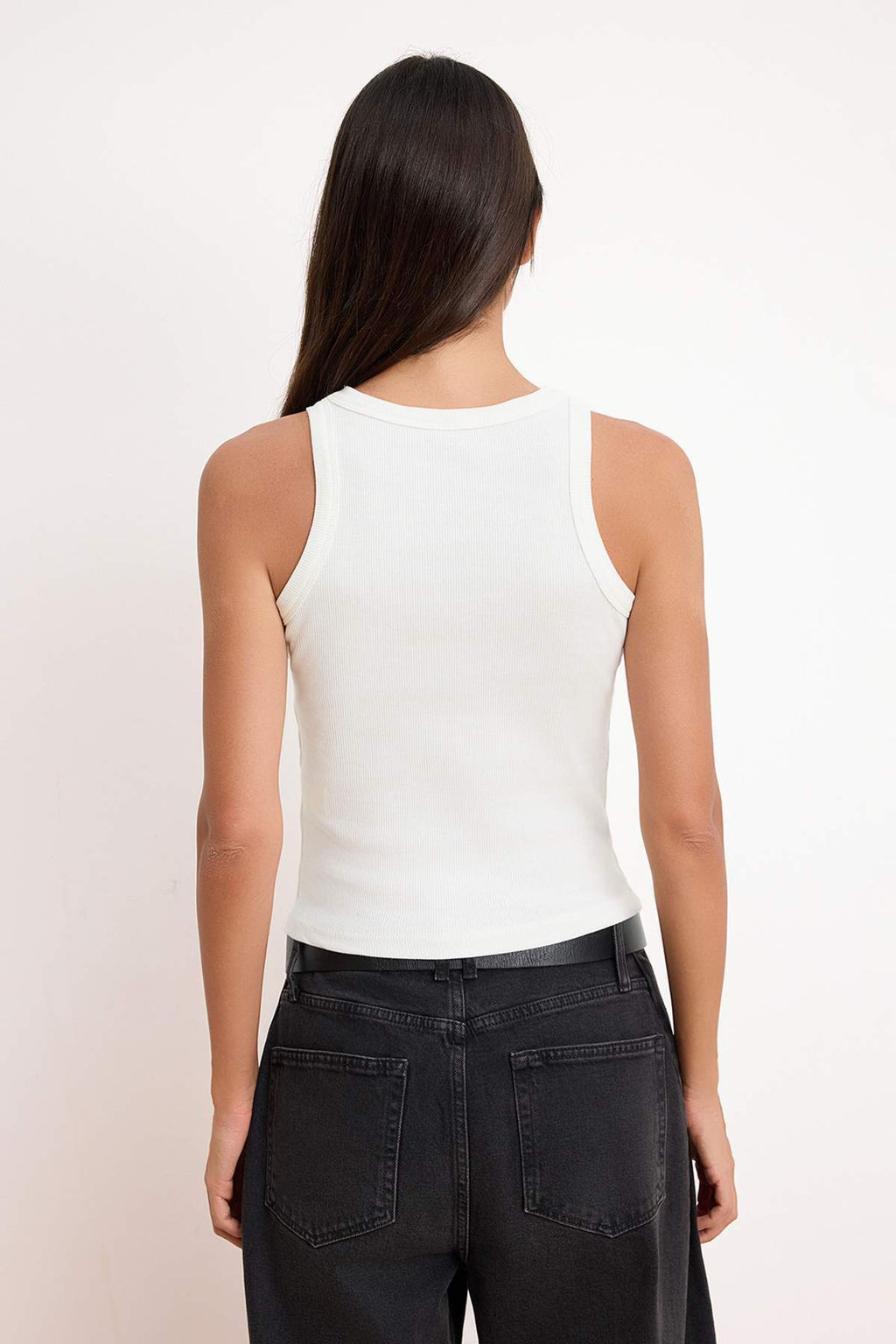 Wardrobe Essentials-Ekru Fitted/Vucuda Oturan Kal?n Ask?l? Kolsuz Esnek Orme Atlet TWOSS26AL00029