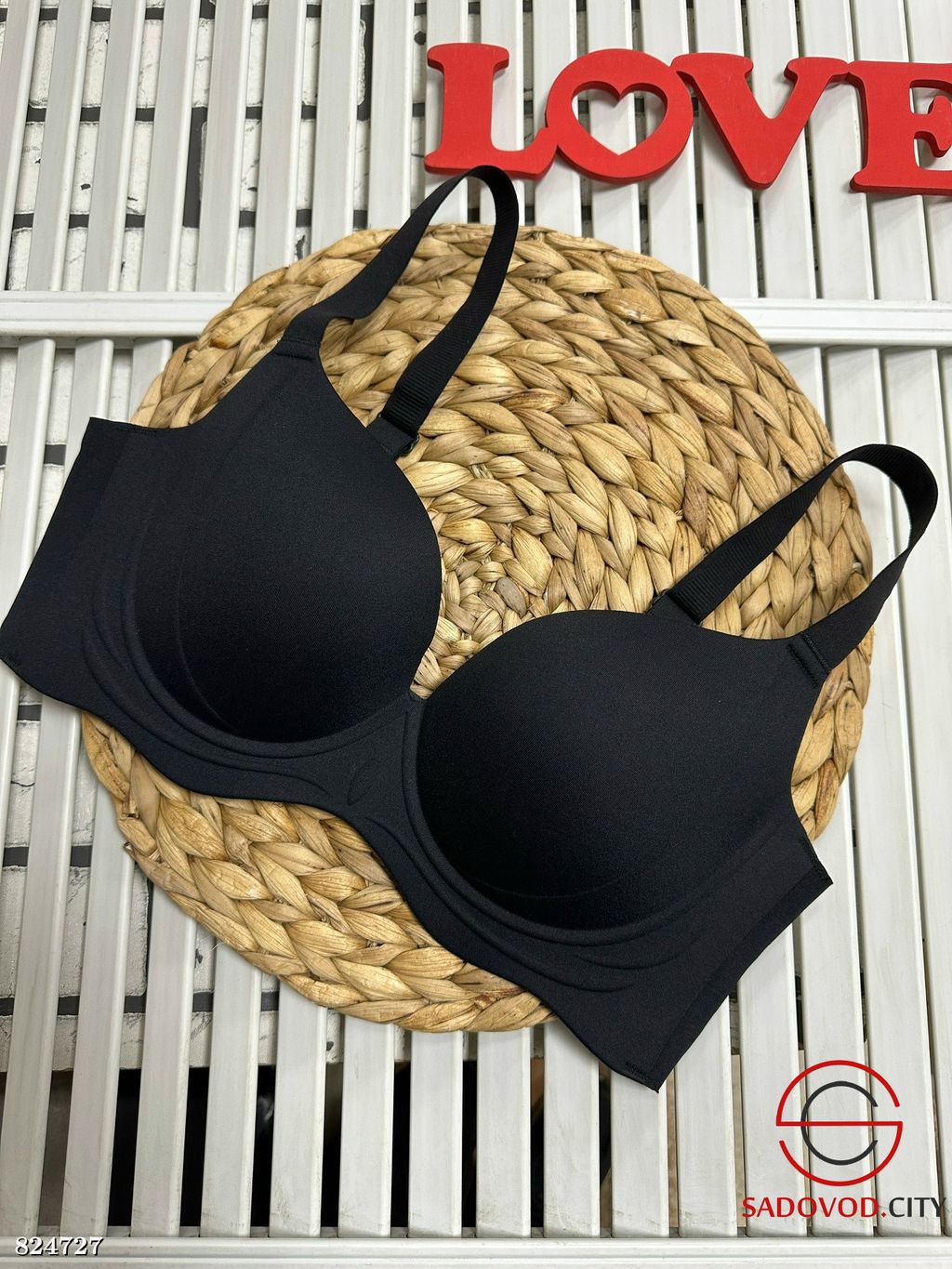 Бюстгальтер без косточек бесшовный