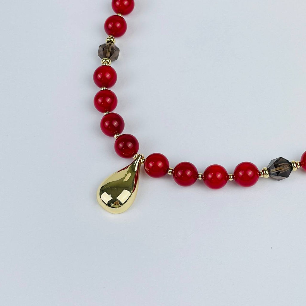 Колье из Коралла и Раухтопаза