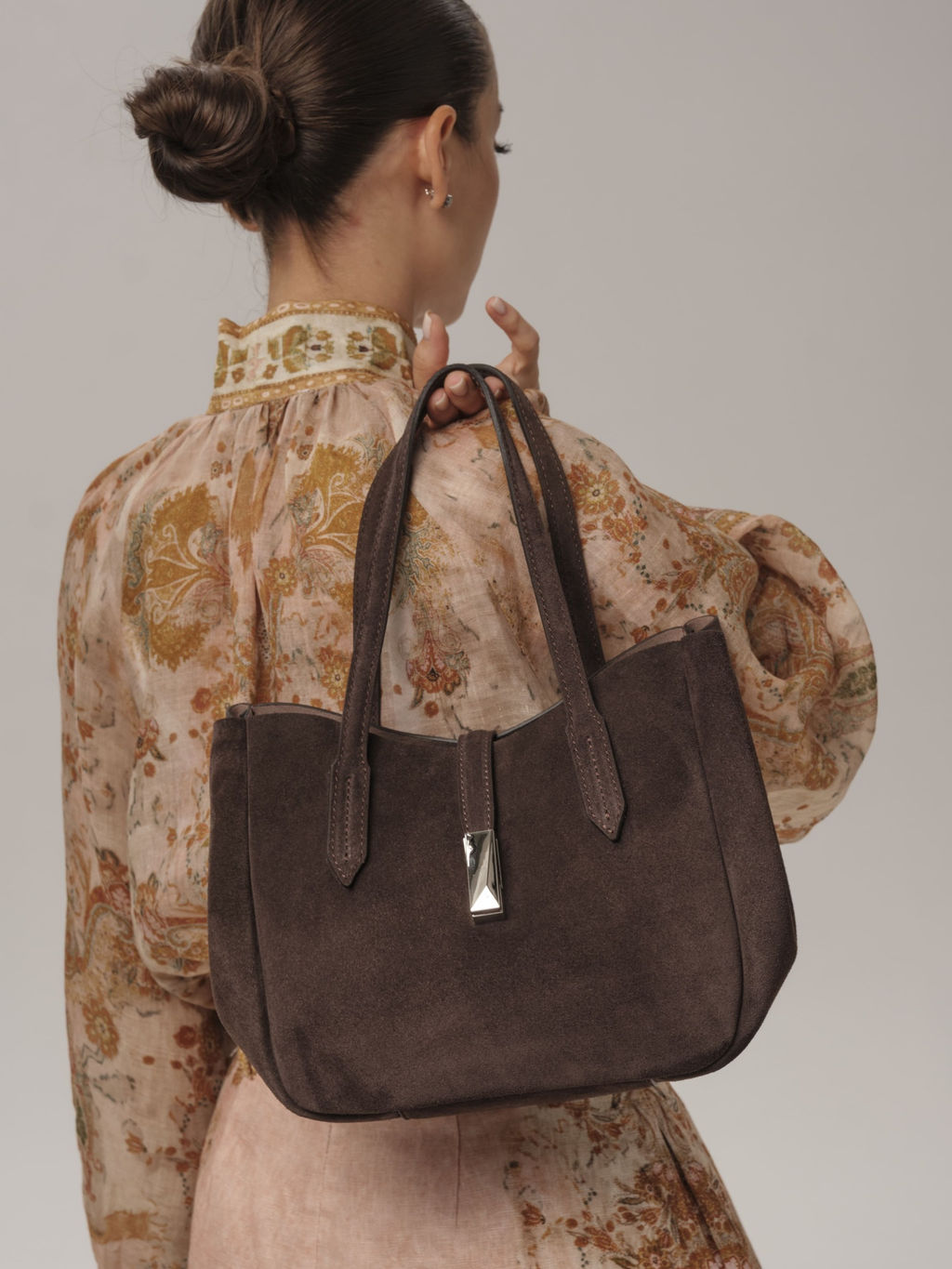 Замшевая сумка Sophie DBR 31059 коричневый шоколад  фото 4