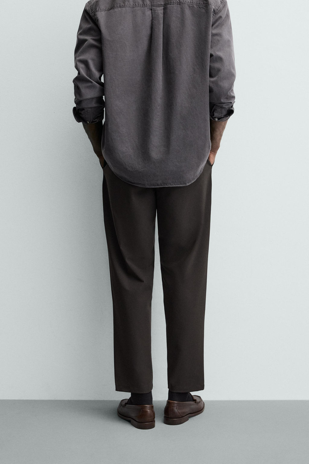 PANTAL?N REGULAR FIT CONFORT / Marr?n - Zara фото 3