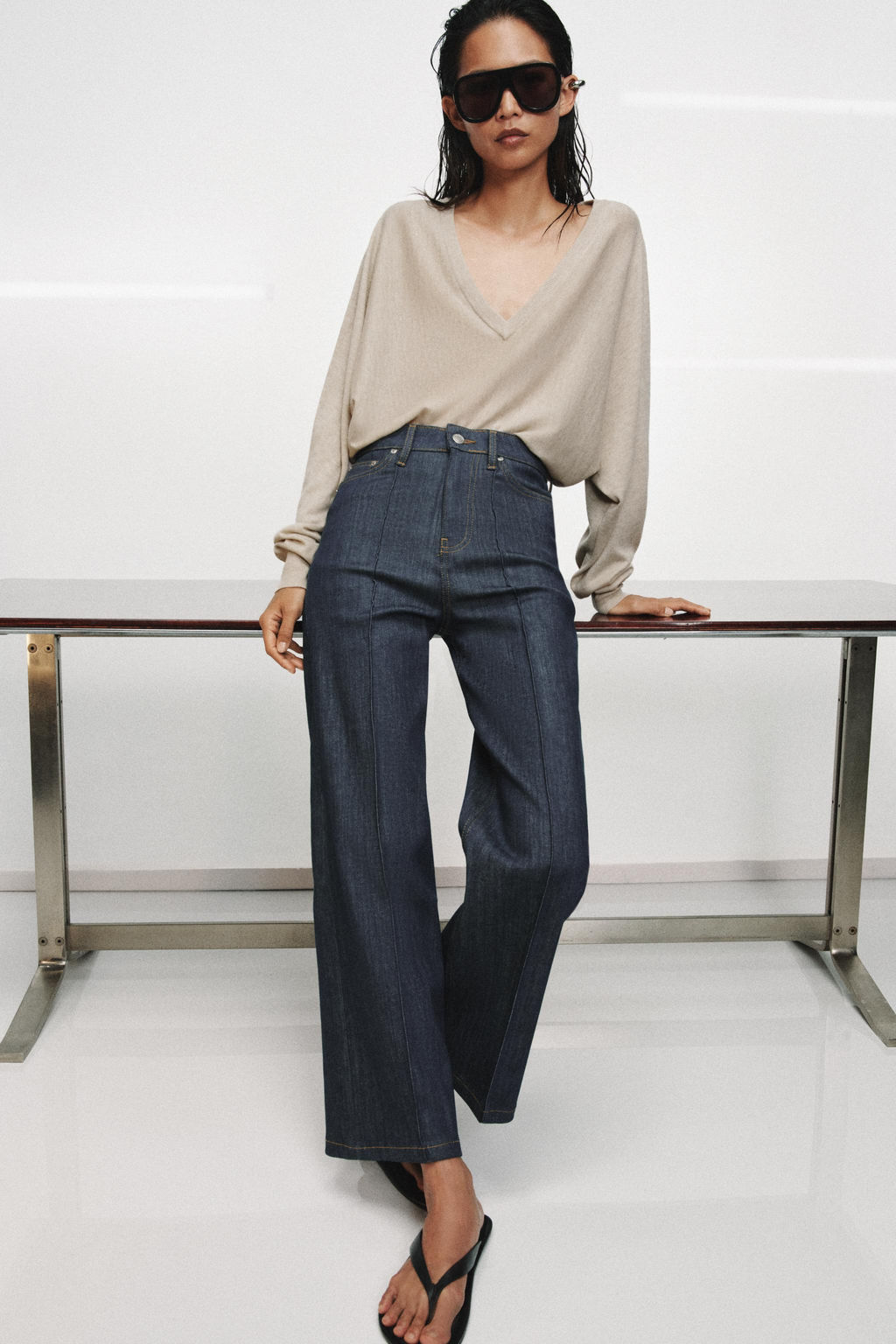 JERSEY CON LANA ESCOTE PICO / Arena / Vigor?