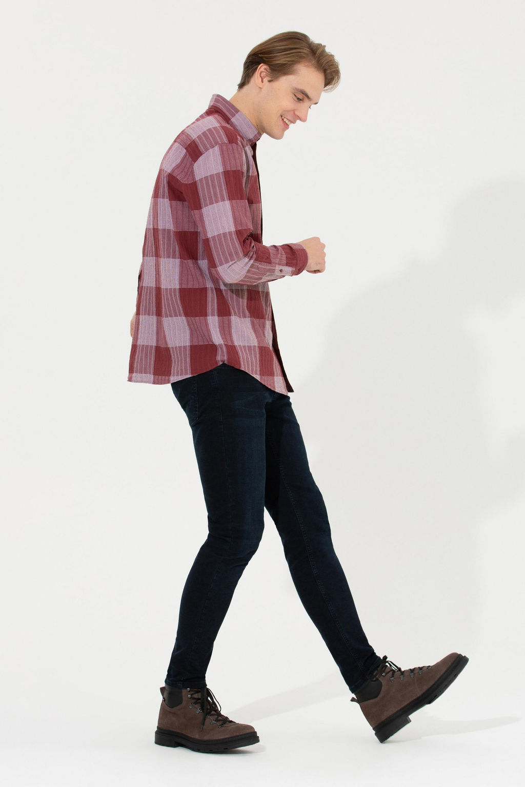 Рубашка мужская U.S. Polo Assn в шотландскую клетку красная  фото 3