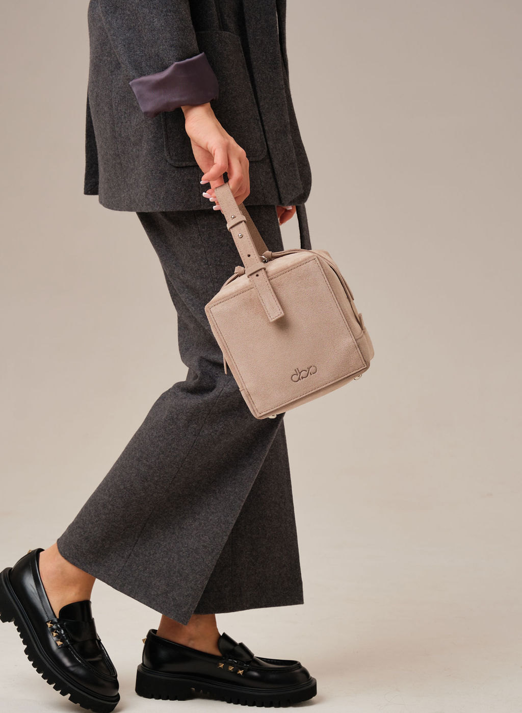 Замшевая сумка Quadra DBR 30989 ваниль  фото 9