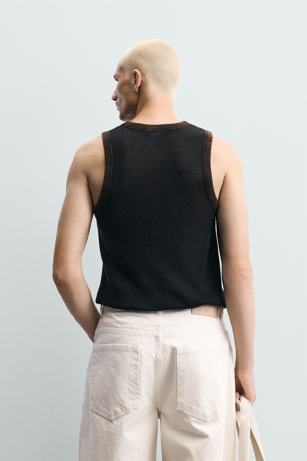 CAMISETA TANK ESTRUCTURA CALADOS / Tostado - Zara фото 3
