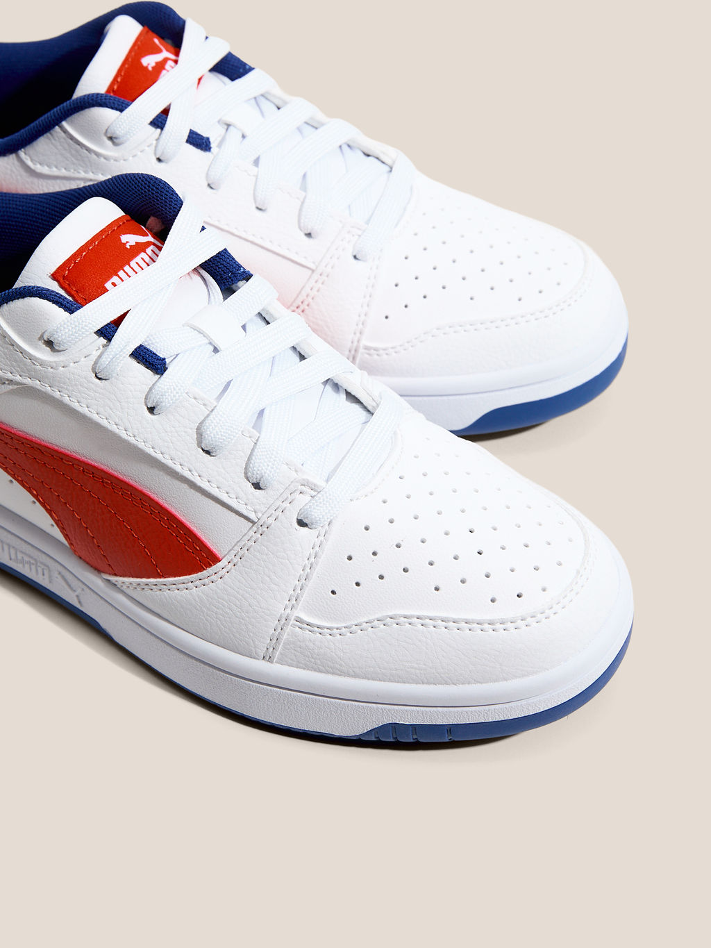 Детские кеды PUMA Puma Rebound V6 Lo Jr Артикул 4587279, белый