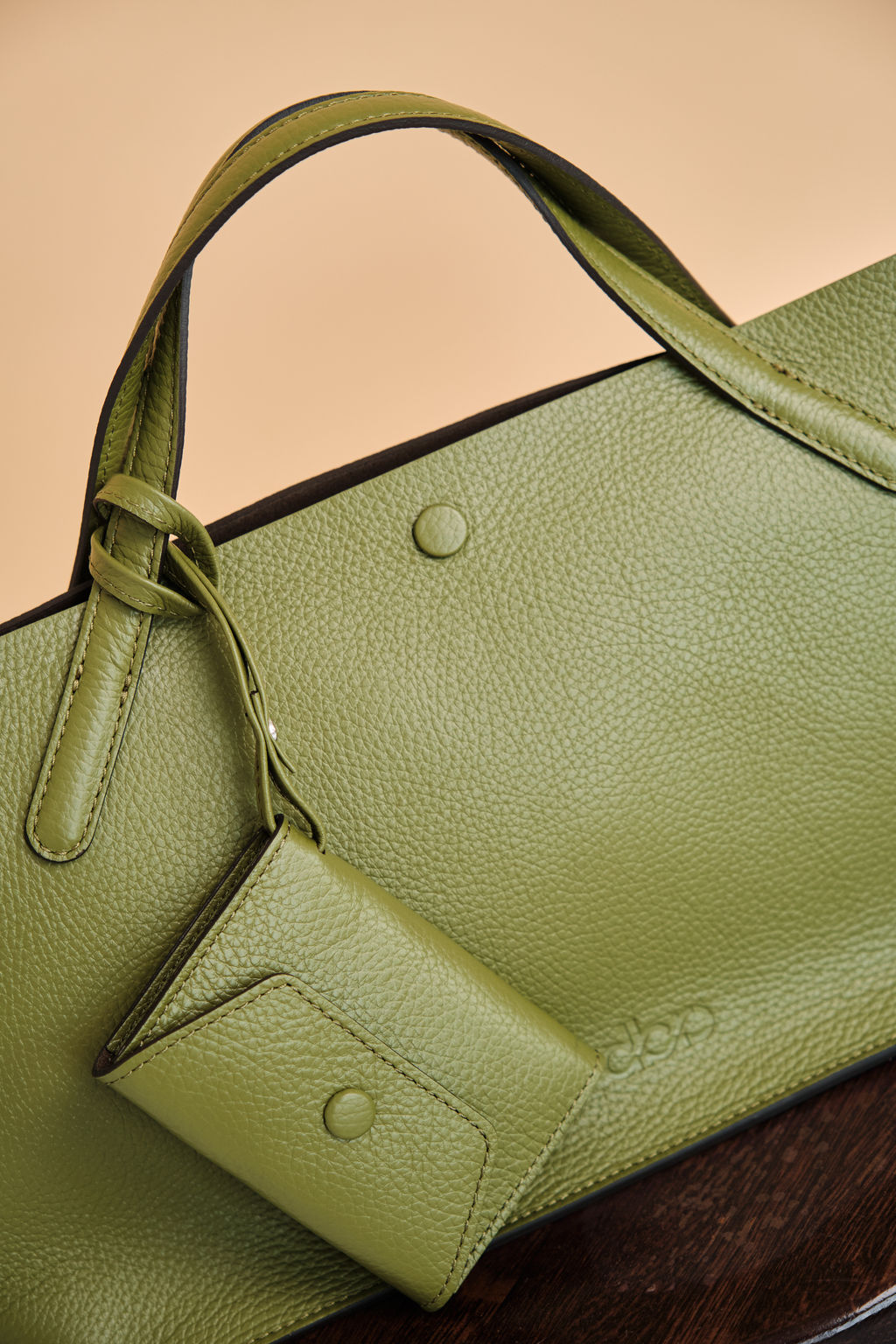 Женская кожаная сумка Dari DBR 31136 зеленая водоросль  фото 12