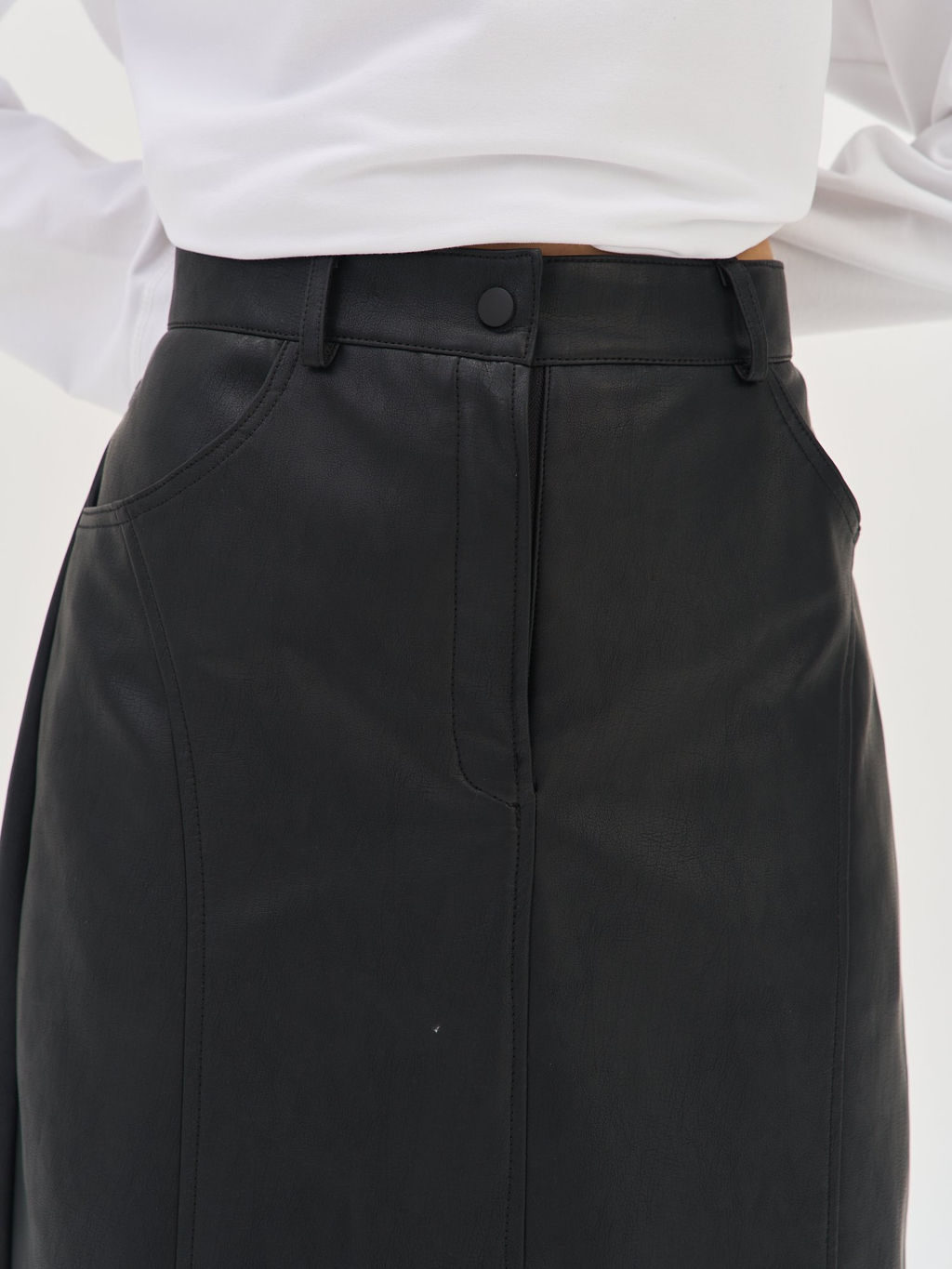 Юбка миди из эко-кожи "Уголь" женская