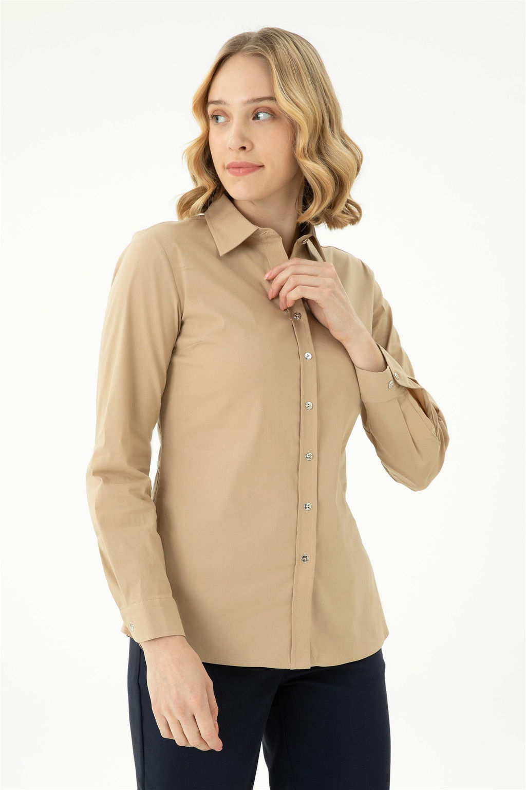 Женская базовая рубашка песочного цвета с длинным рукавом - U.s. polo assn фото 3