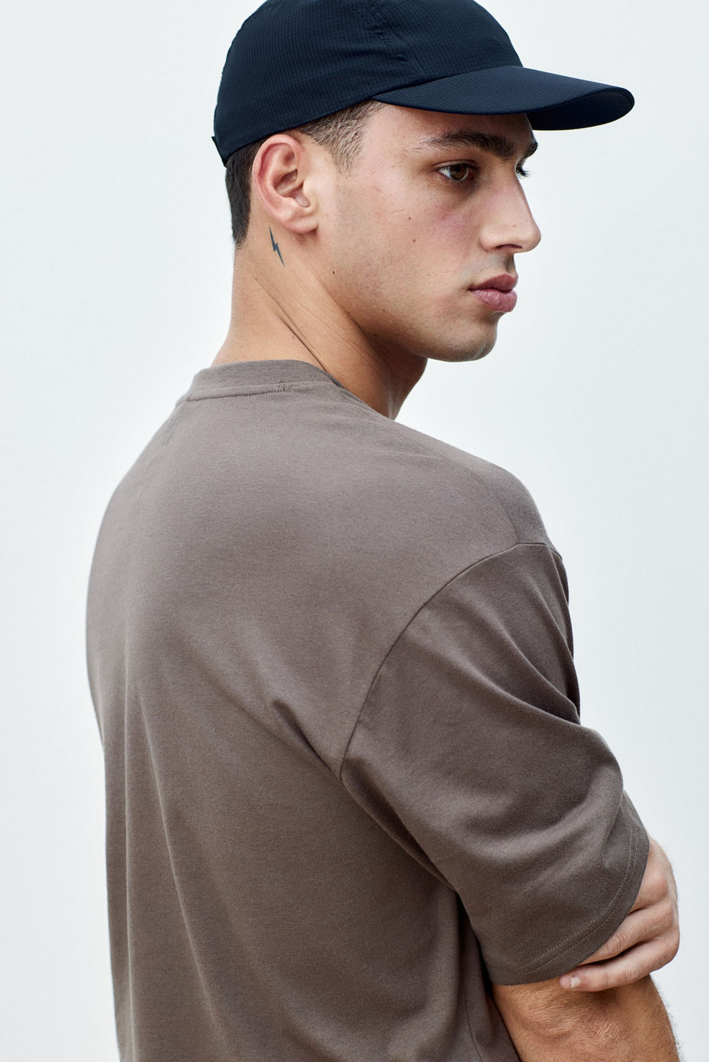 Camiseta de deporte en DryMove Loose Fit - H&m фото 5