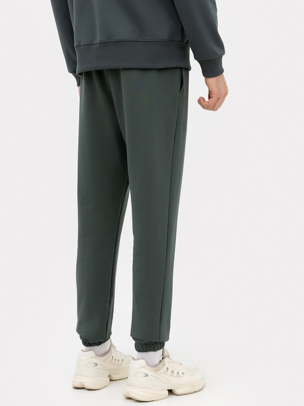 Брюки мужские джоггеры в зеленом цвете темный лес 181222