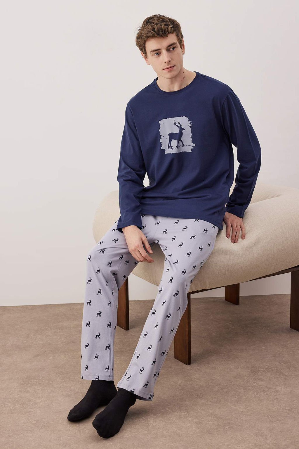 Bordo Geyik Bask?l? Regular Fit Orme Pijama Tak?m? TMNAW25PT00040