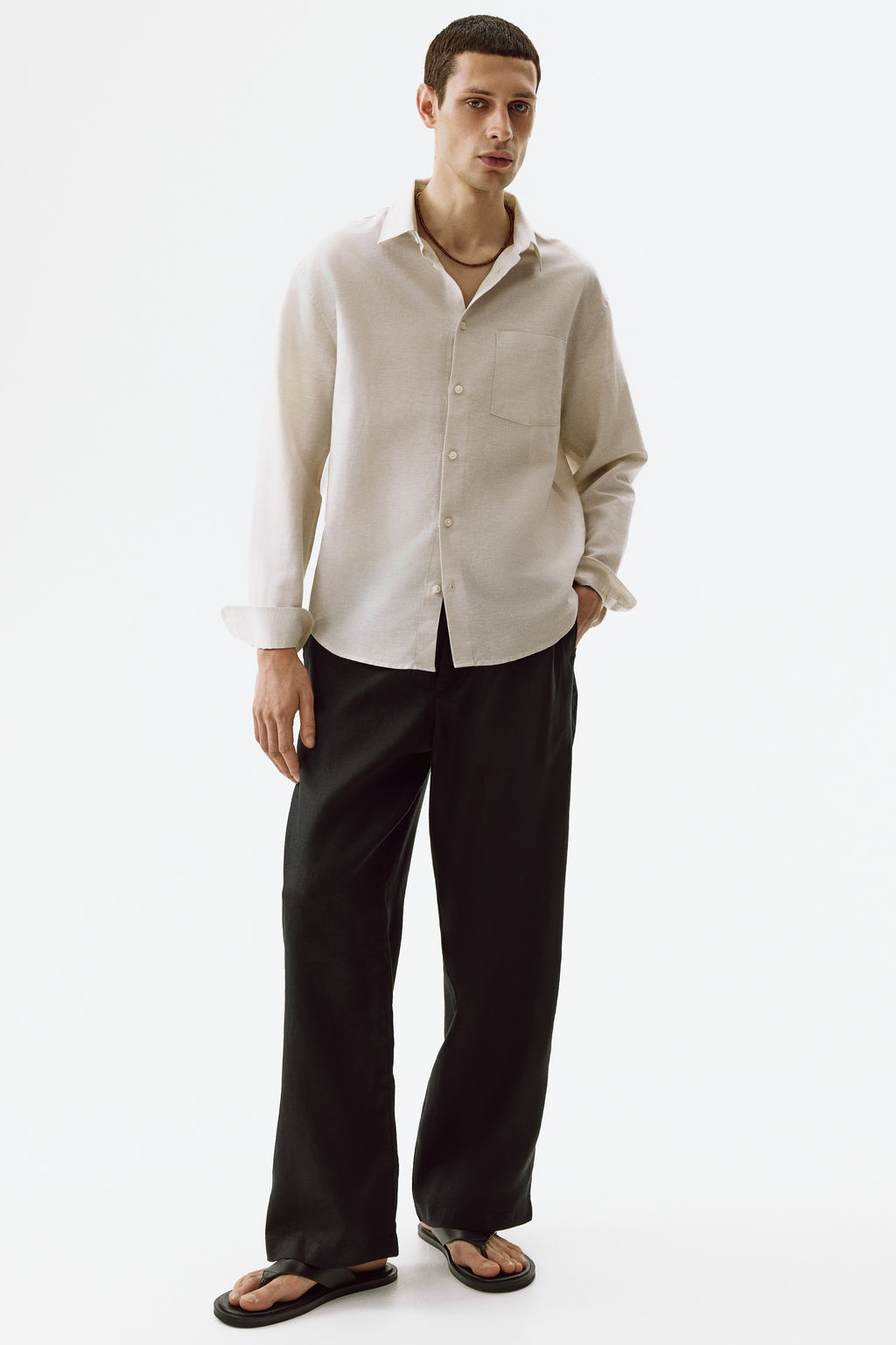 Camisa en mezcla de lino Relaxed Fit - H&m фото 11