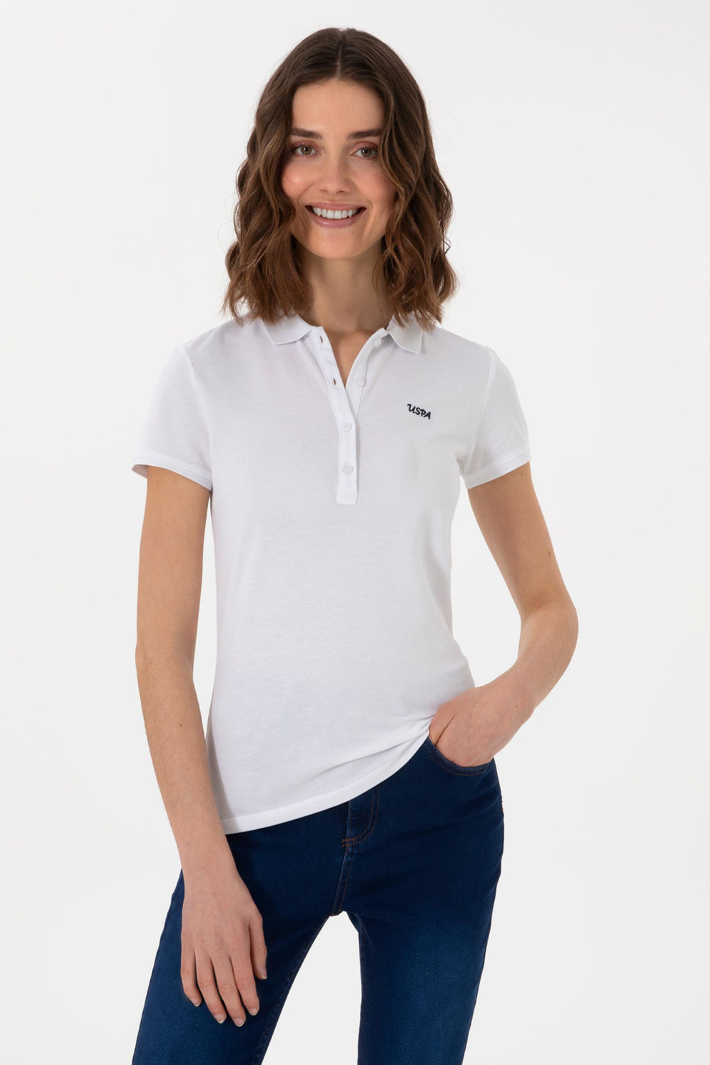 Kad_n Beyaz Basic Polo Yaka Ti__rt Sepette S_rpriz _ndirim