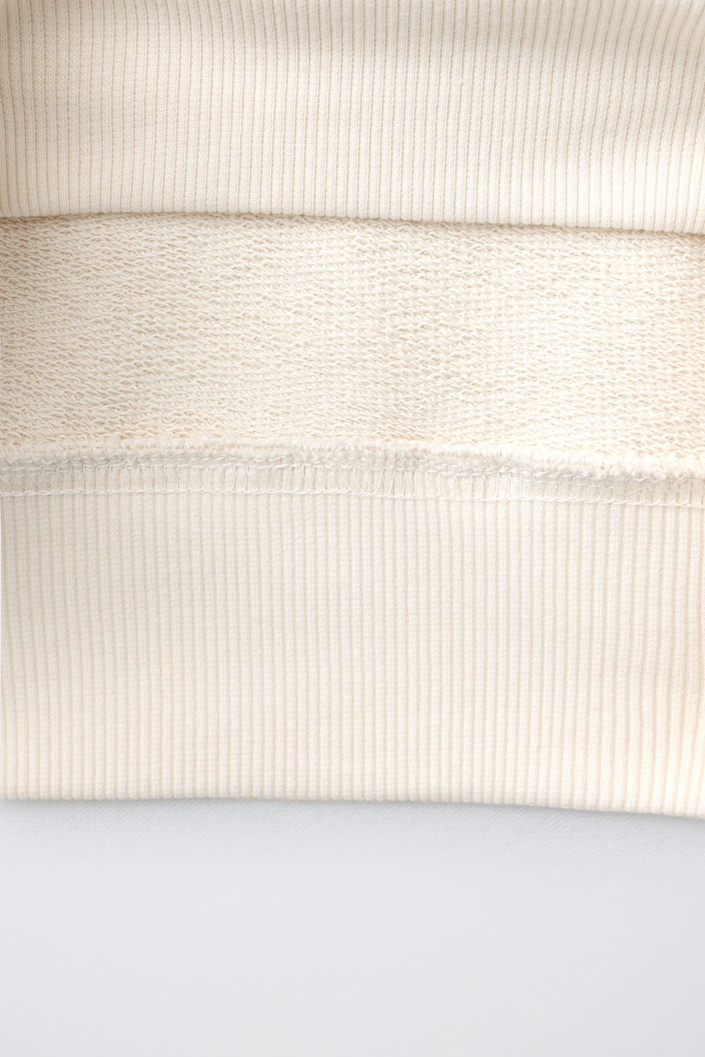 SUDADERA ESTAMPADO TEXTO / Hielo - Zara фото 4