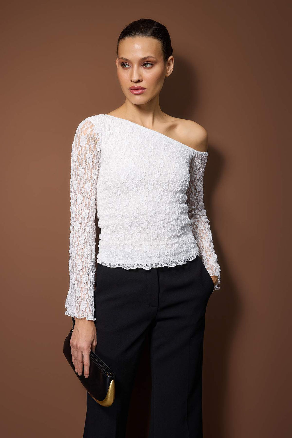 Kahverengi Dantel Asimetrik Yaka Fitted/Vucuda Oturan Orme Bluz TWOAW26BZ00036 - Trendyolmilla фото 10