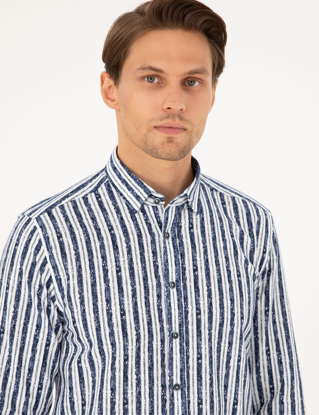 Рубашка Slim Fit темно-синяя с длинnym рукавом