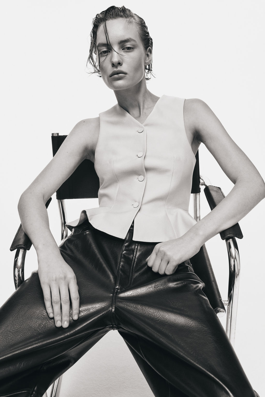 Chaleco con escote de pico y peplum - H&m фото 7