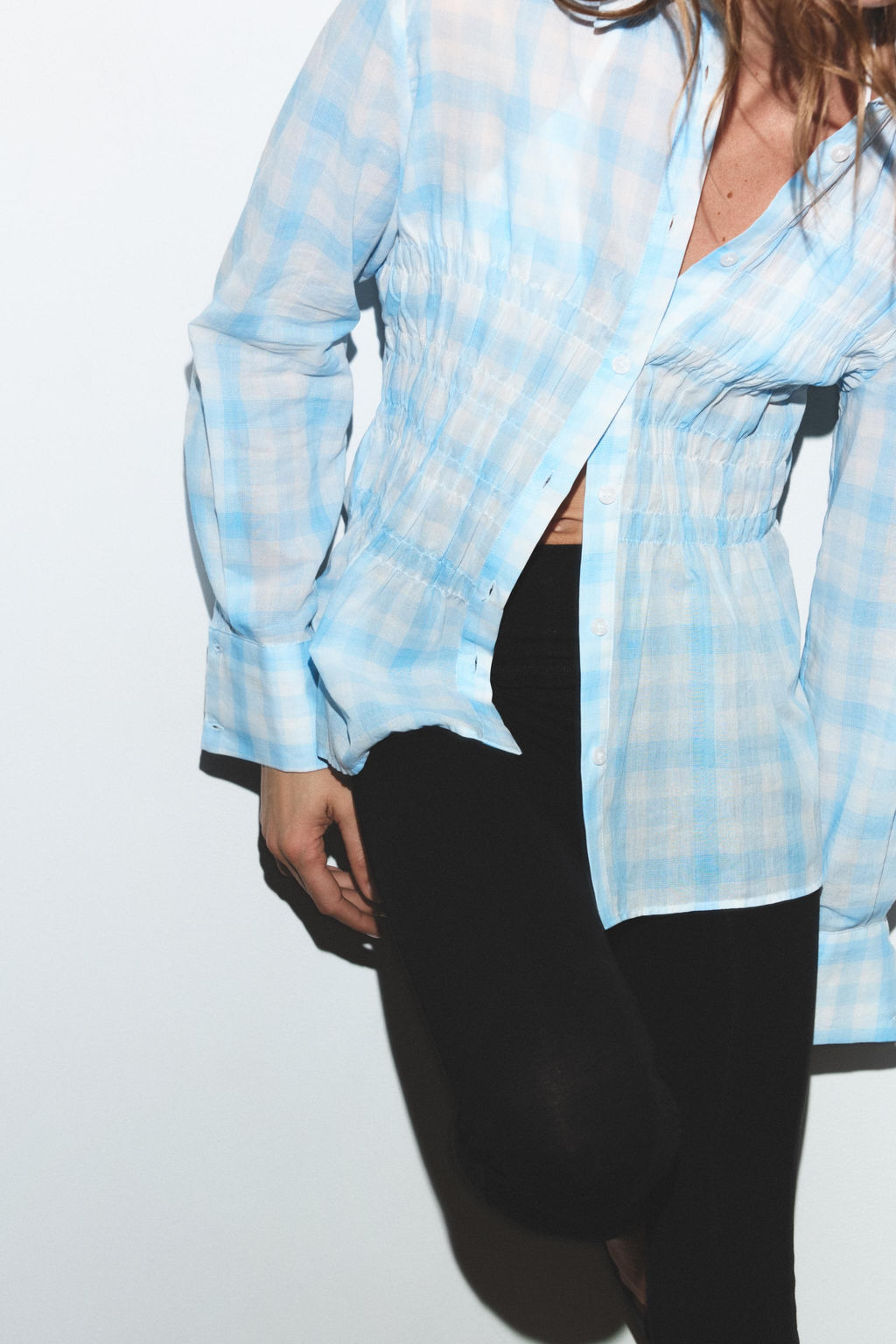 CHECK SHIRT WITH ELASTIC TRIMS - Zara фото 11