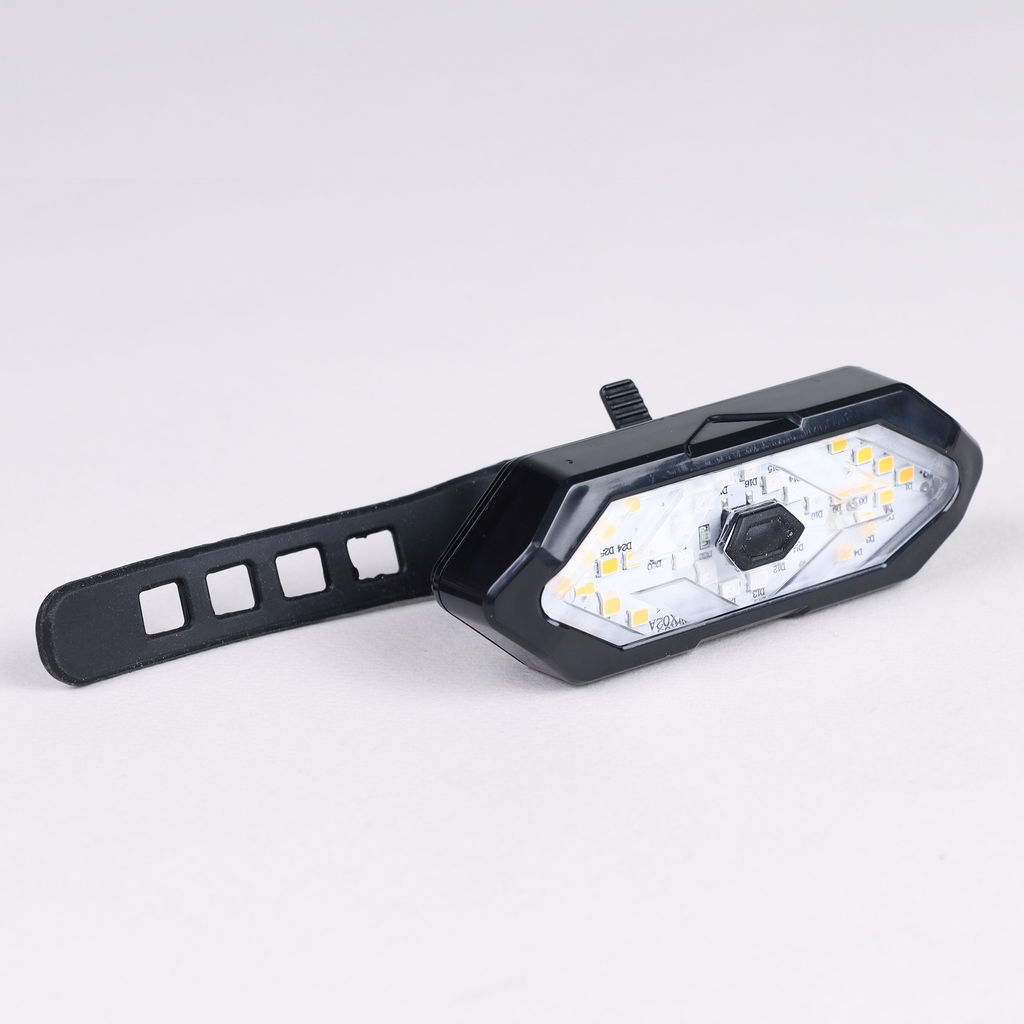 Фонарь задний COMIRON 1820 корпус ABS; свет LED; Аккум 500mAh. Вес 54гр. /уп60/120/ - Галеонтрейд фото 6