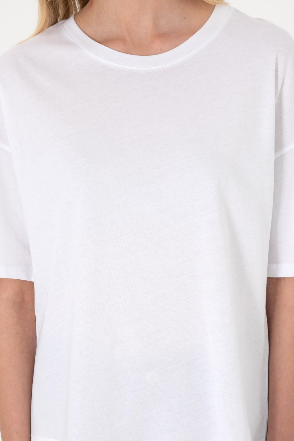 Kad_n Beyaz Oversize Bisiklet Yaka Ti__rt Sepette S_rpriz _ndirim - U.s. polo assn фото 6