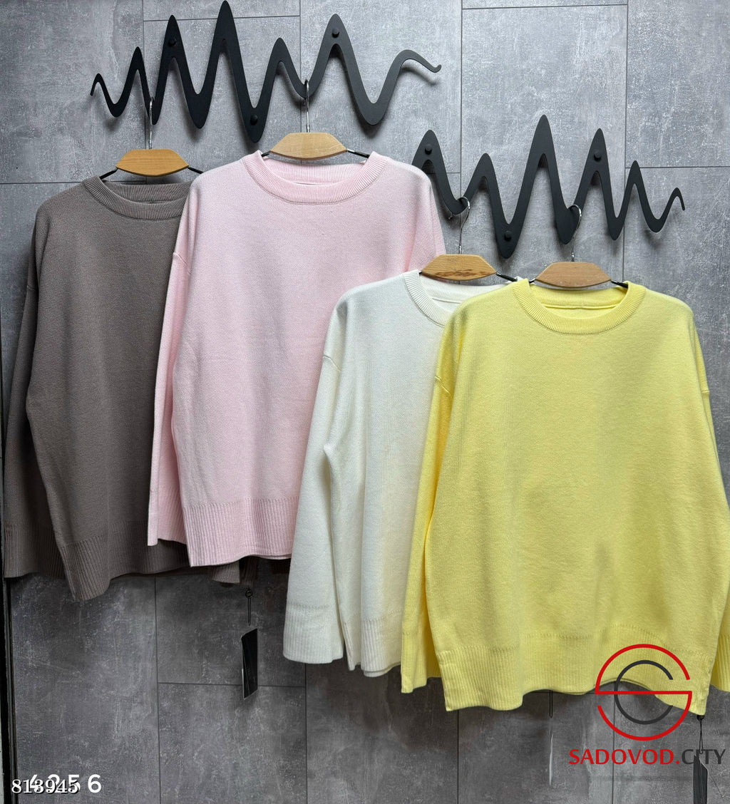 Свитер-туника из плотного вязаного трикотажа