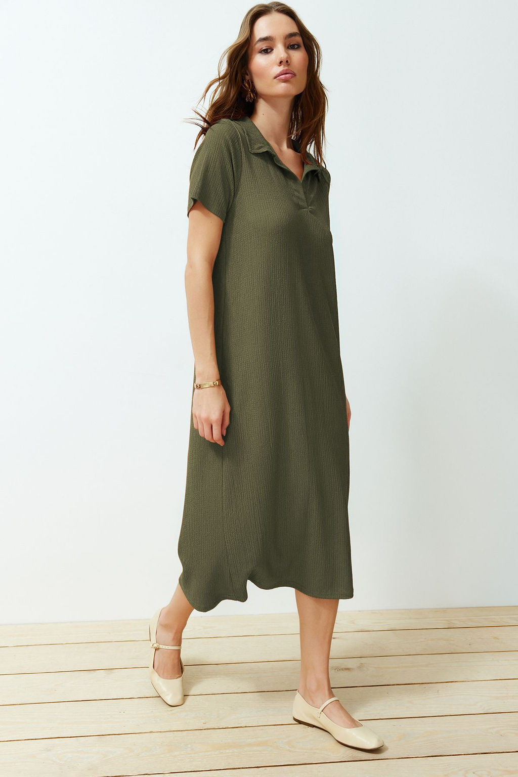 Haki Polo Yaka K?sa Kol Midi Burumcuk/Dokulu Orme Elbise TWOSS24EL00478