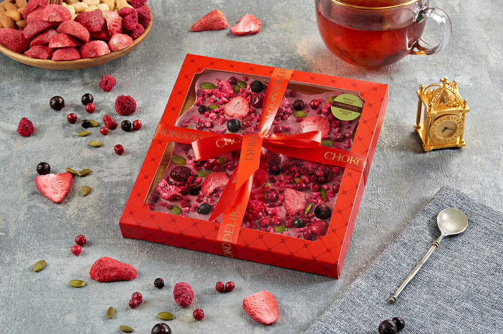 Шоколад белый с украшением Ягодный бум 150 гр - Chokodelika фото 3