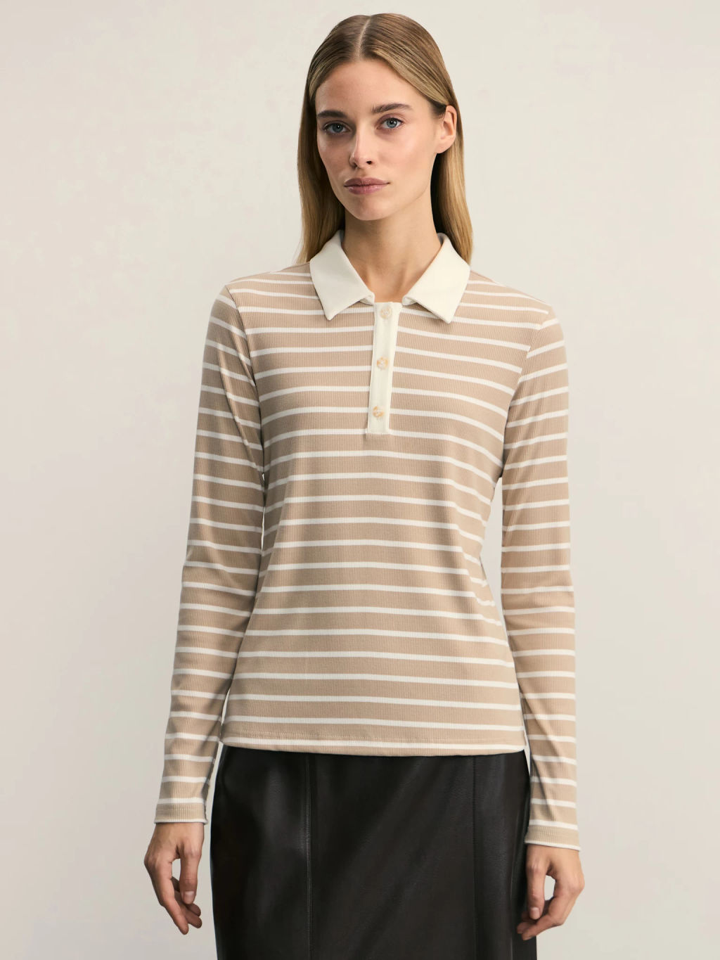 Лонгслив с отложным воротником в полоску / Zarina  фото 3