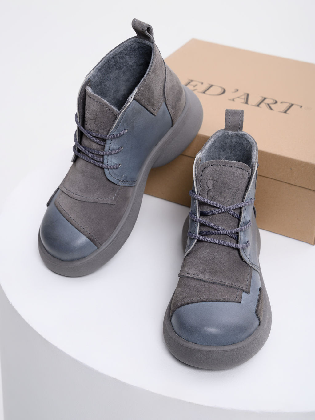 Ботинки 305.927gr.Серая вакса+серый замок замша/байка