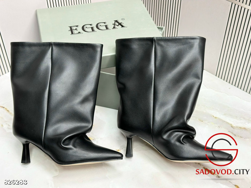 Сапоги женские на каблуке