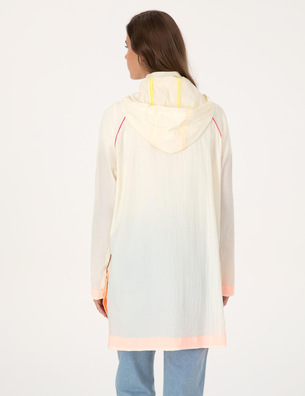 Ekru Comfort Fit Mont