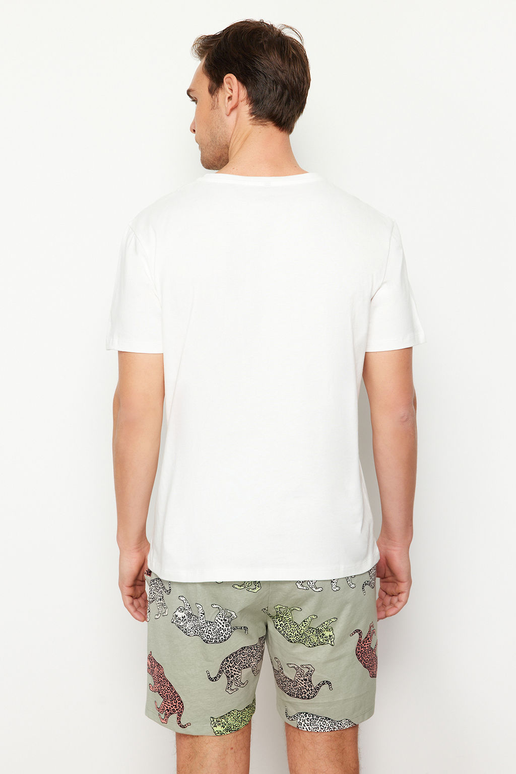 TRENDYOL MAN Ekru Regular Fit Hayvan Desenli Couple/Cift Orme Sortlu Pijama Tak?m? TMNSS24PT00015 - Trendyolmilla фото 6