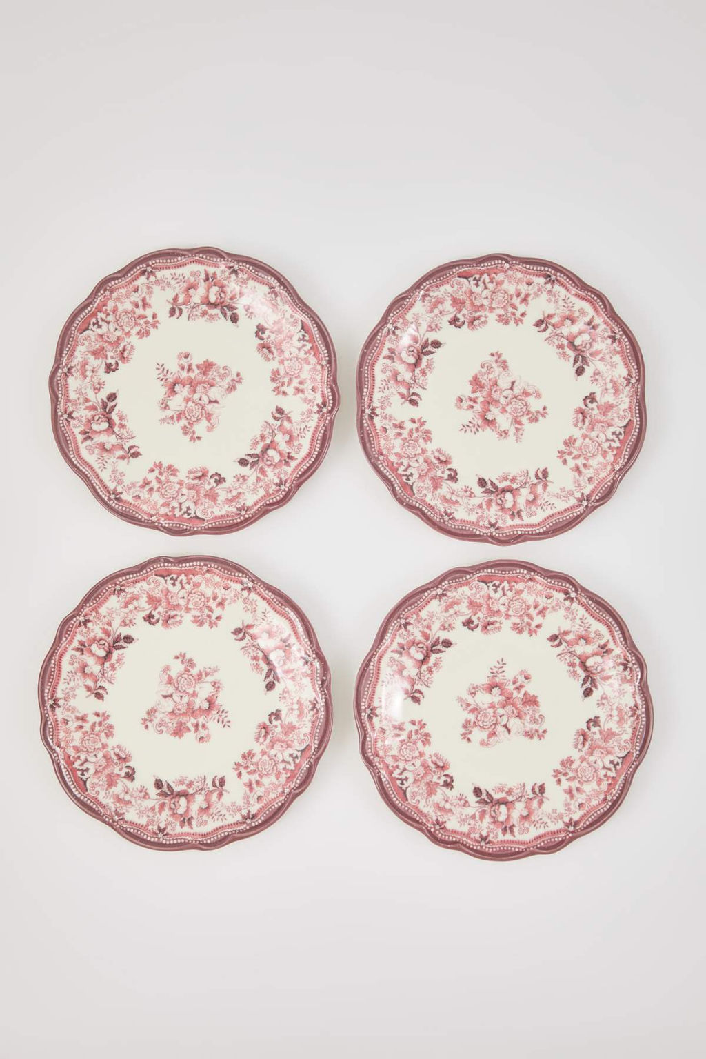 4lu Vintage Cicek Desenli Porselen Tatl? Tabag? Seti -K?rm?z? TPHAW26TBK00067