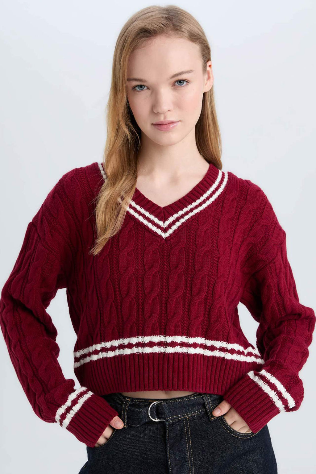 Coool Regular Fit V Yaka Sac Orgulu Cizgi Triko Kazak - Defacto фото 3